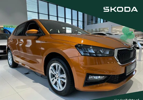 skoda fabia Skoda Fabia cena 98100 przebieg: 4, rok produkcji 2024 z Pieńsk